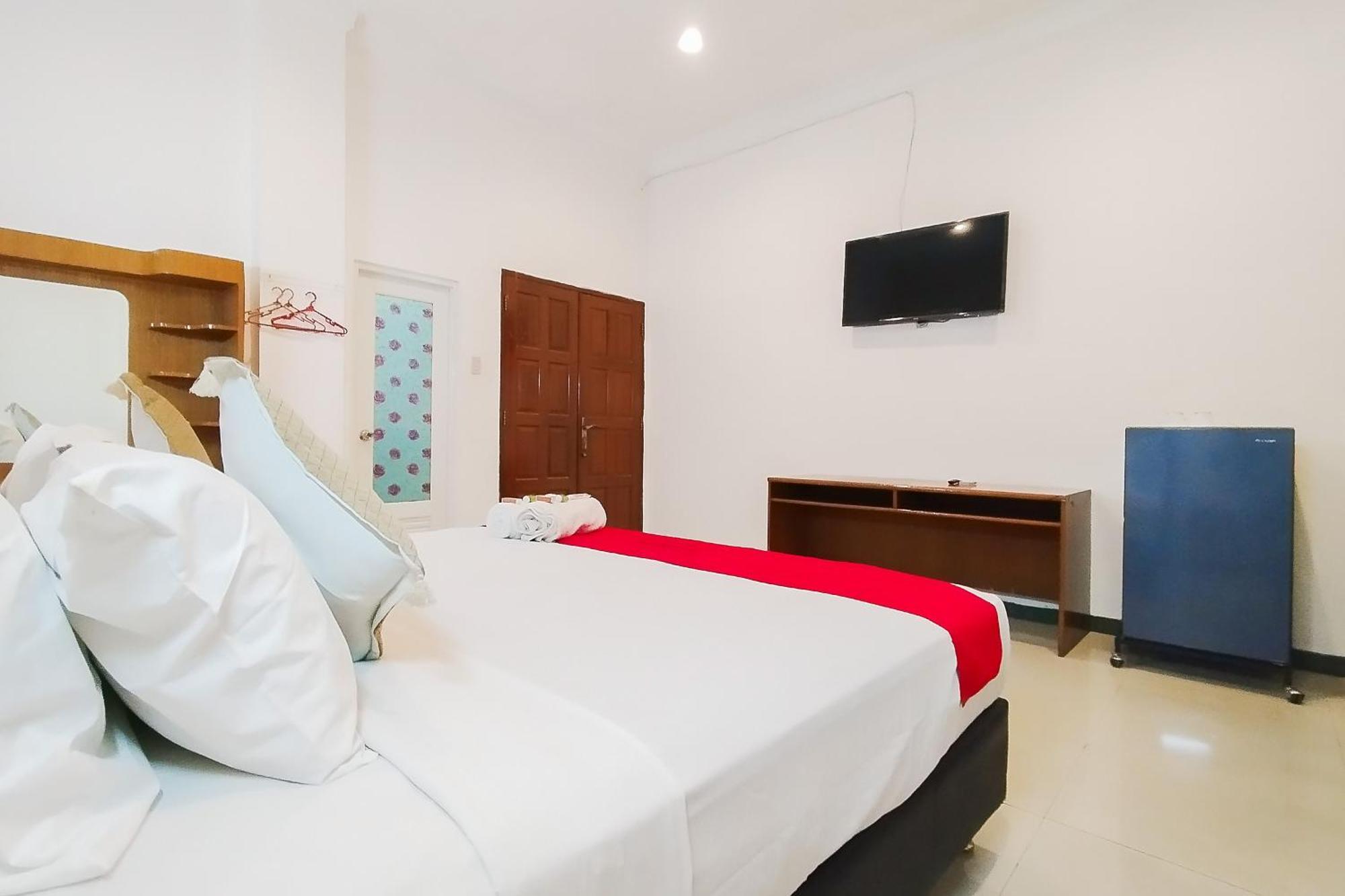 מלון Sunggal Reddoorz Near Focal Point Medan מראה חיצוני תמונה