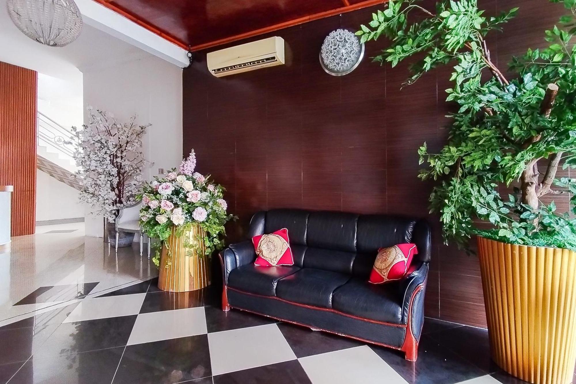 מלון Sunggal Reddoorz Near Focal Point Medan מראה חיצוני תמונה